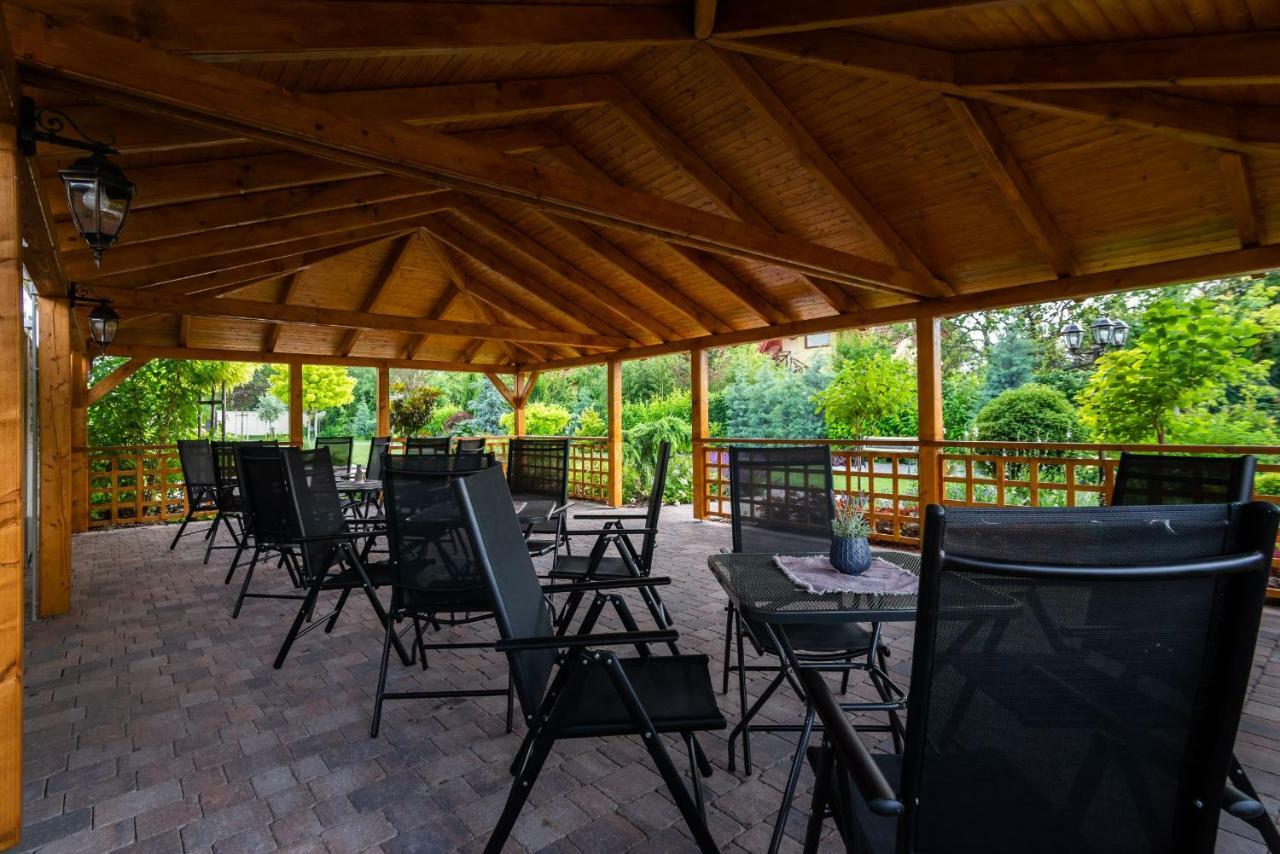 Villa Ephelia Dunajská Streda Εξωτερικό φωτογραφία