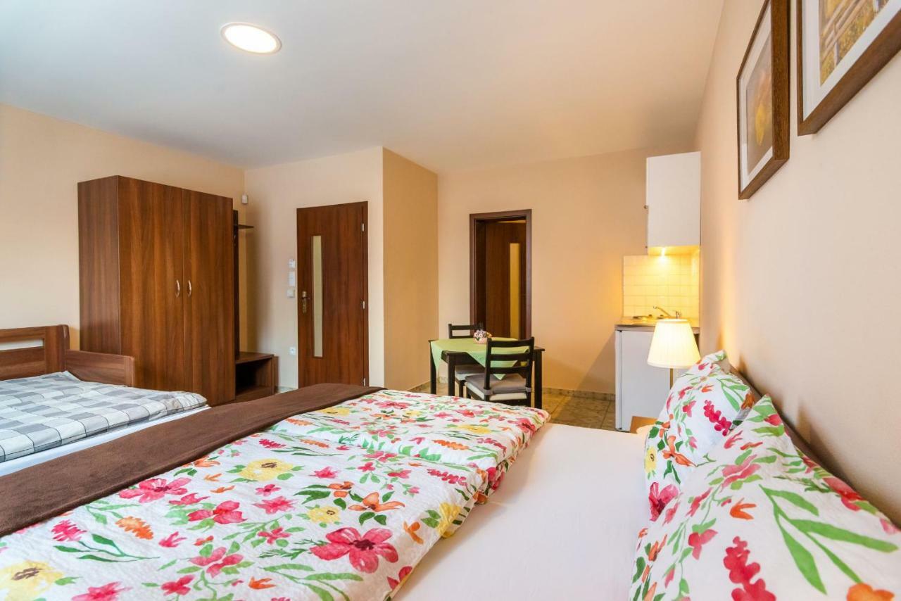 Villa Ephelia Dunajská Streda Εξωτερικό φωτογραφία